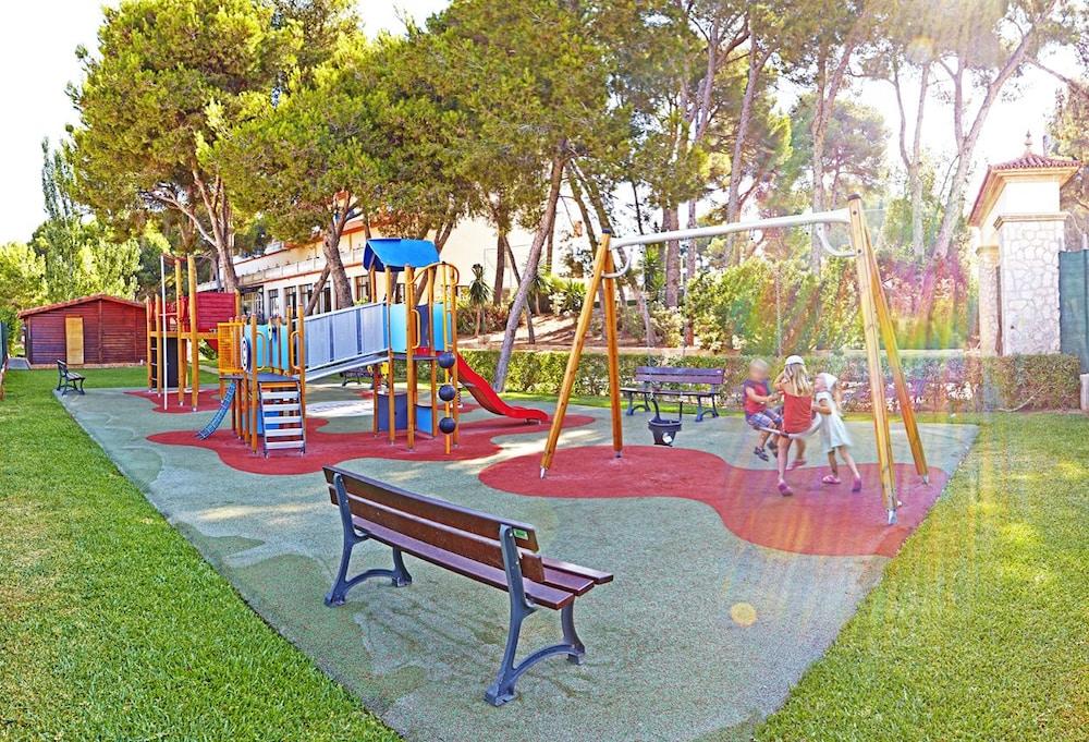 Отель Sahara Nubia Gobi Ses Cadenes Экстерьер фото Playground in the park